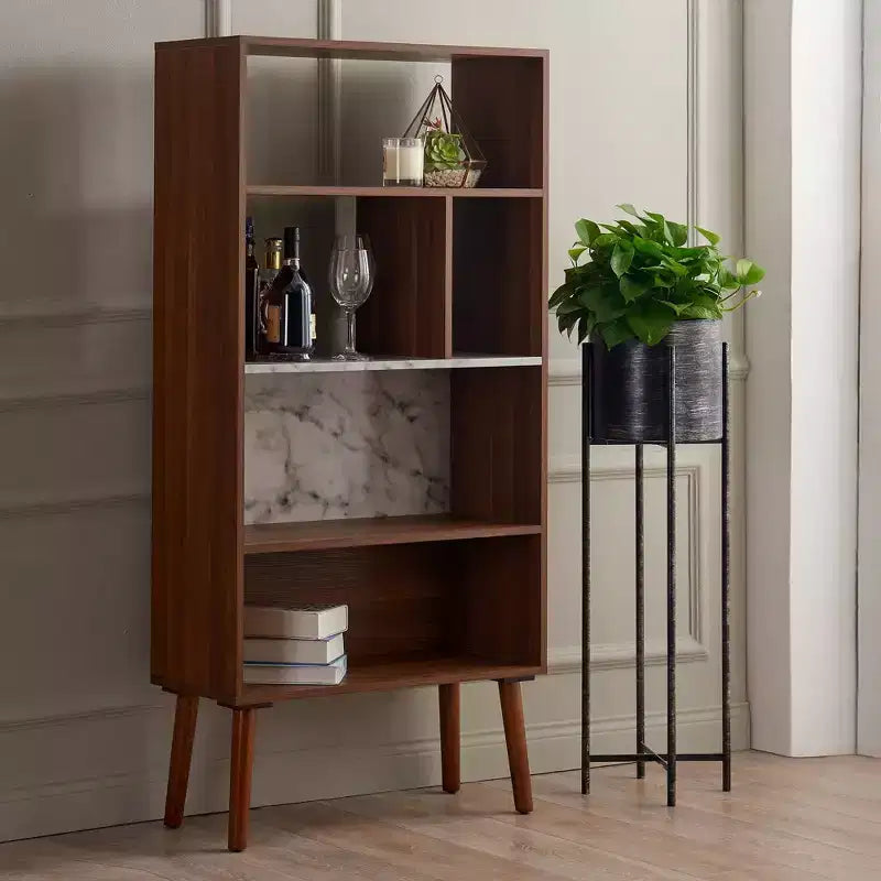 Libreria aperta Mid-Century da 58" con ripiano effetto marmo e gambe in noce – 4 ripiani