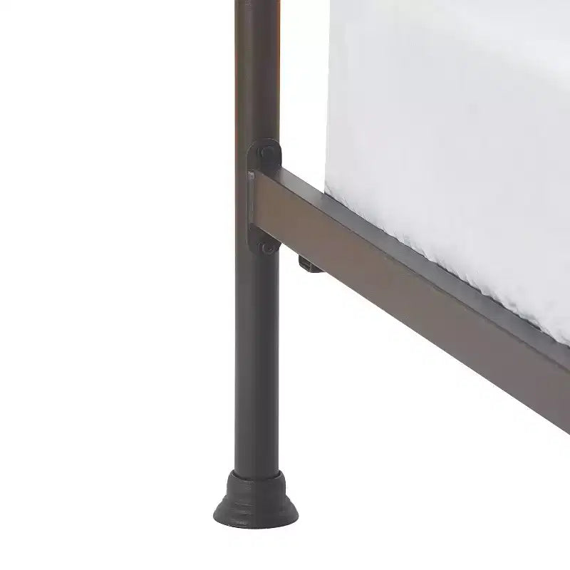 Telaio letto industriale in metallo con testiera curva – Nero opaco, base a doghe in legno inclusa