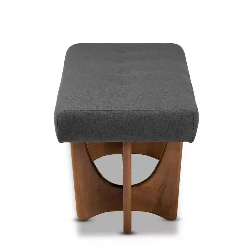 Panca imbottita trapuntata da 123,95 cm in poliestere grigio – Base in legno noce, capacità 136 kg