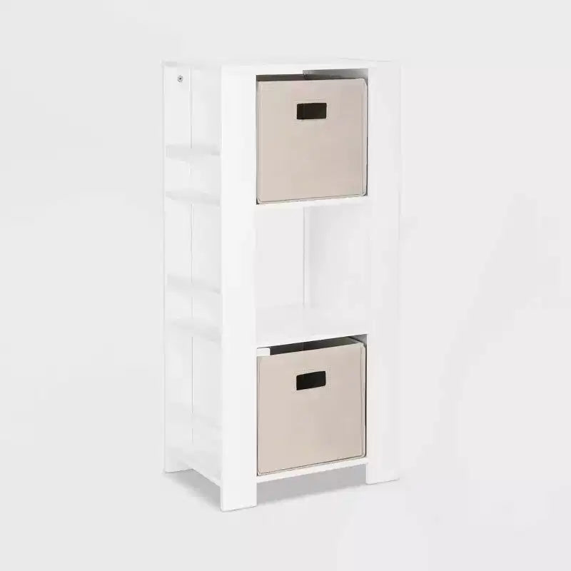 Torre Organizer per Libri e Giocattoli per Bambini – 3 Scomparti, 6 Scaffali per Libri, Bianca con 2 Contenitori in Tessuto