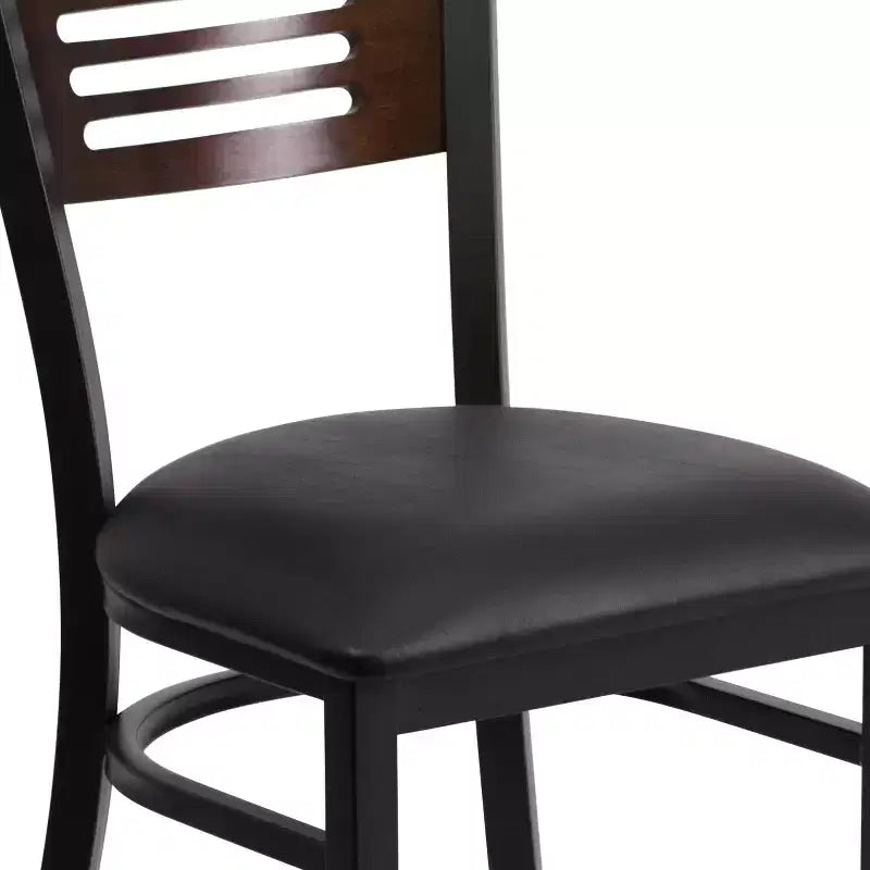 Sedia da ristorante in metallo con schienale a doghe decorativo Emma and Oliver Black