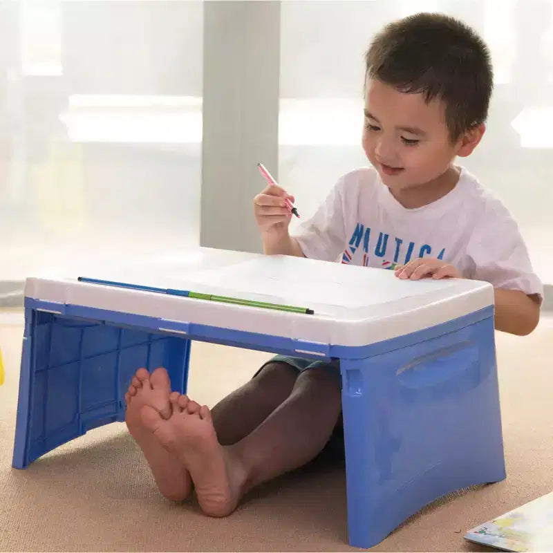 Vassoio da Grembo Pieghevole Portatile per Bambini in Plastica Blu e Bianco – Contenitore, Età 2+