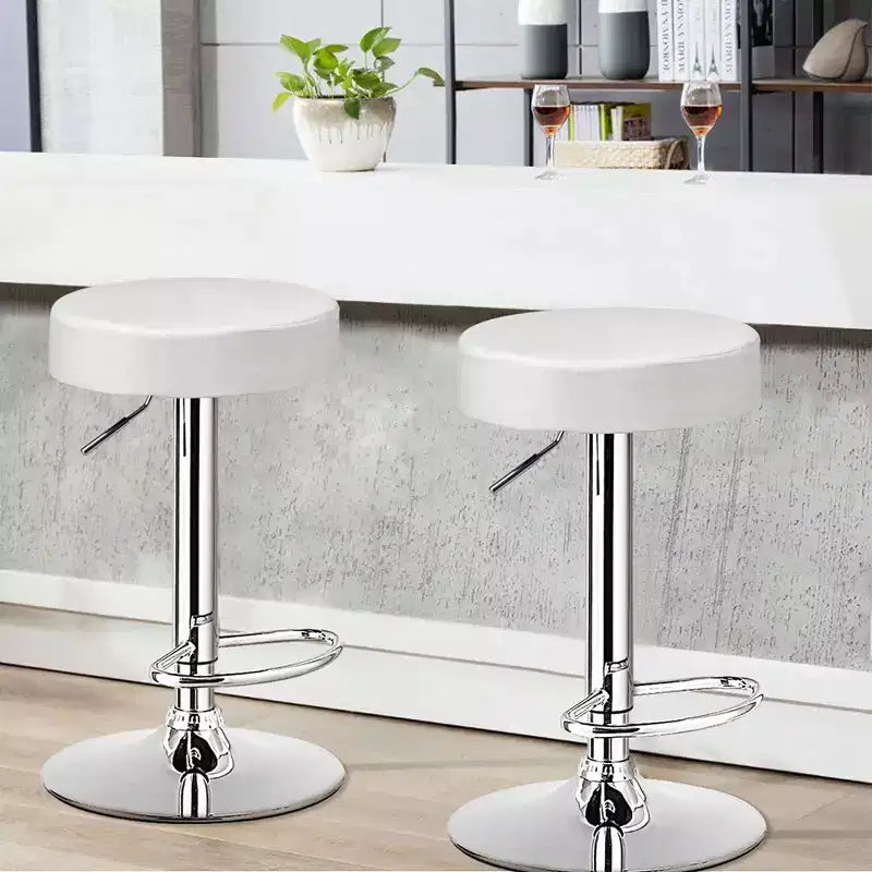 Costway Sgabello da Bar Girevole Regolabile in Pelle PU con Poggiapiedi Tondo Bianco\Nero\Rosso 1 pz